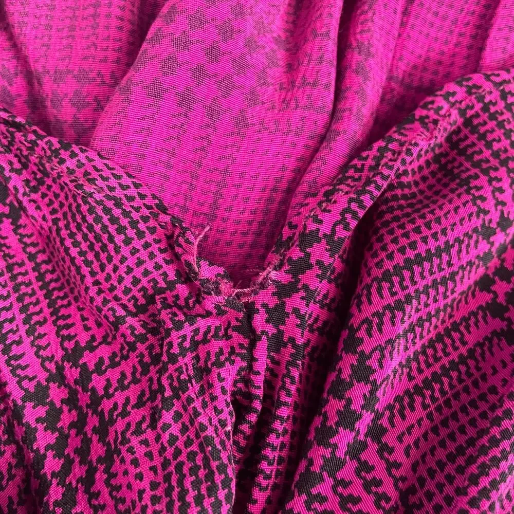 Vintage Pleated Skirt Size 8 Burgundy Black Houndstooth Midi Preppy Academia 90s